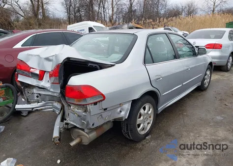 2001 Honda Accord 2.3 Ex from USA, damaged, VIN 1HGCG56691A145858